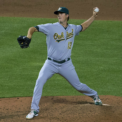 Drew Pomeranz throwing